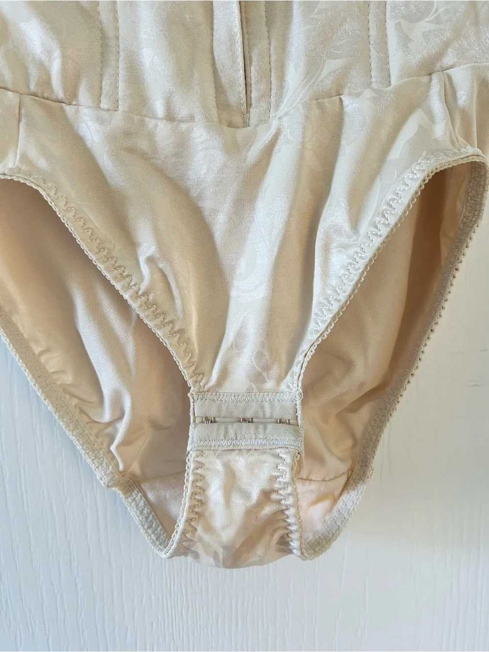 Flexees Beige Shaping High-Waist Briefs - Picture 3 of 6